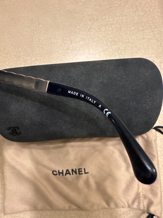 CHANEL SUNGLASSES main image 5